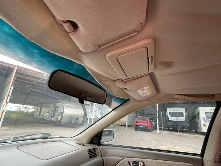 #2768-•-2001-toyota-camry-(title-in-delay)-image-48