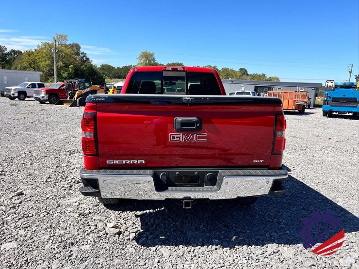 2014-gmc-sierra-z71-slt-pickup-truck-image-4