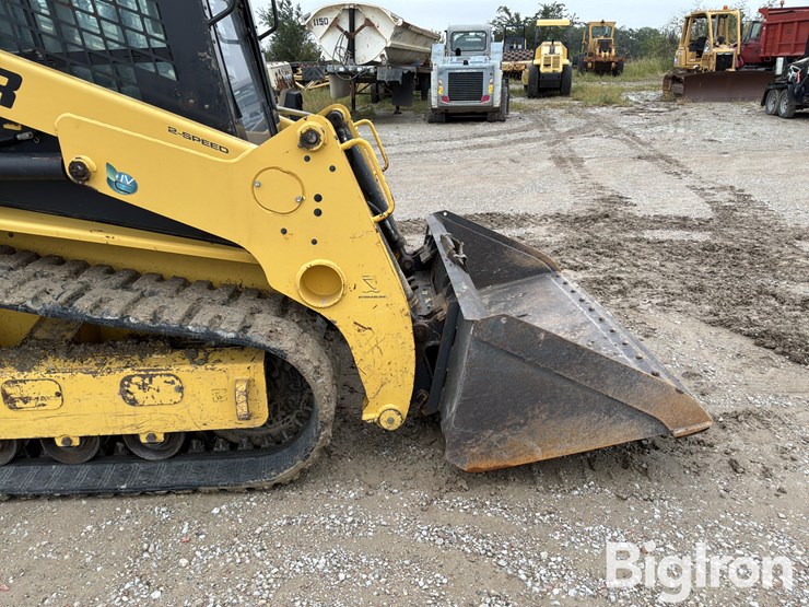 2014-yanmar-t210-image-19