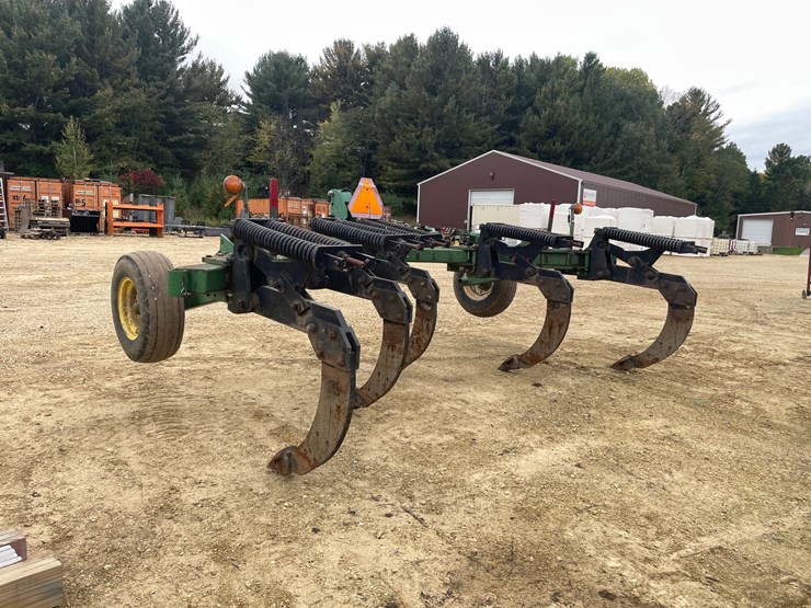 john-deere-915-image-2