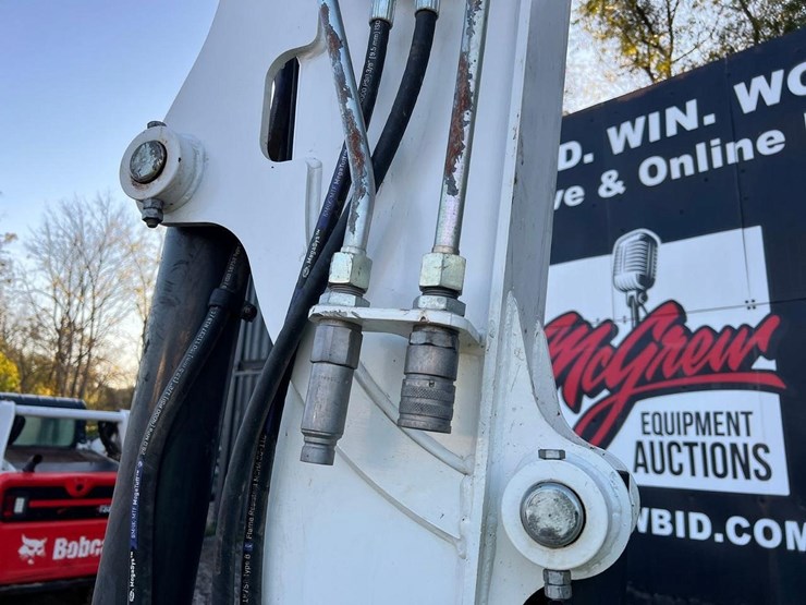 2019-bobcat-e55-image-13