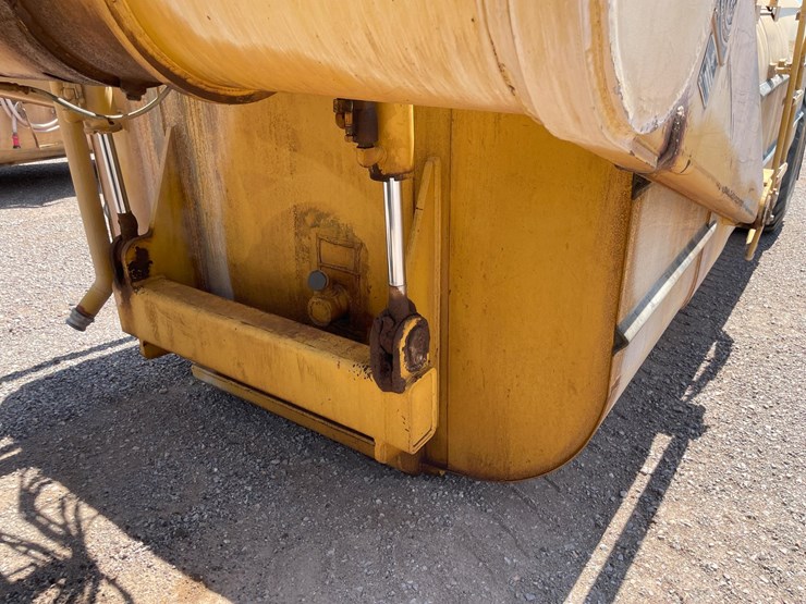 2003-caterpillar-613c-image-37