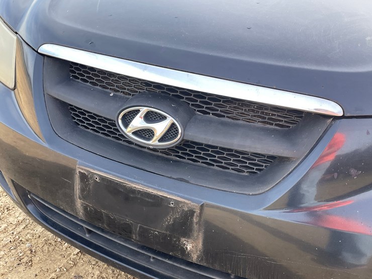 #203-•-2008-hyundai-sonata-(has-wi-title)-image-13