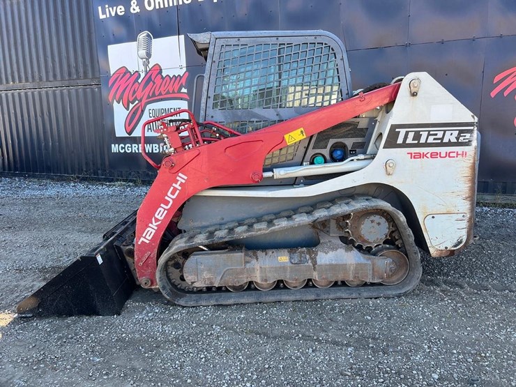 2022-takeuchi-tl12r2-image-3
