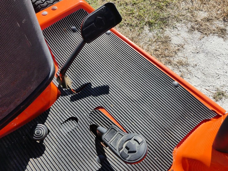 kubota-bx1870-image-11
