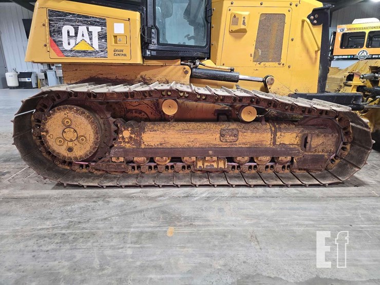 2019-caterpillar-d6k2-lgp-image-30