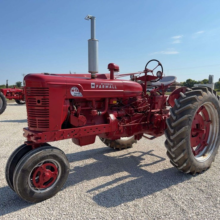 Farmall Super MTA