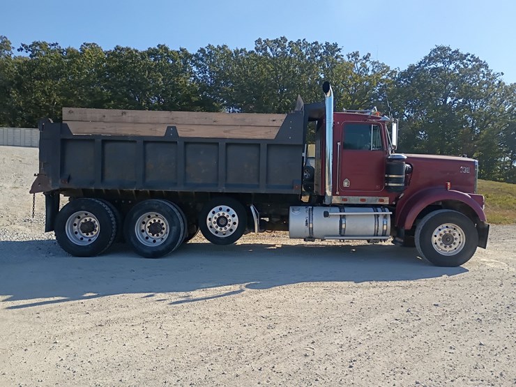 1984-kenworth-w900-image-11