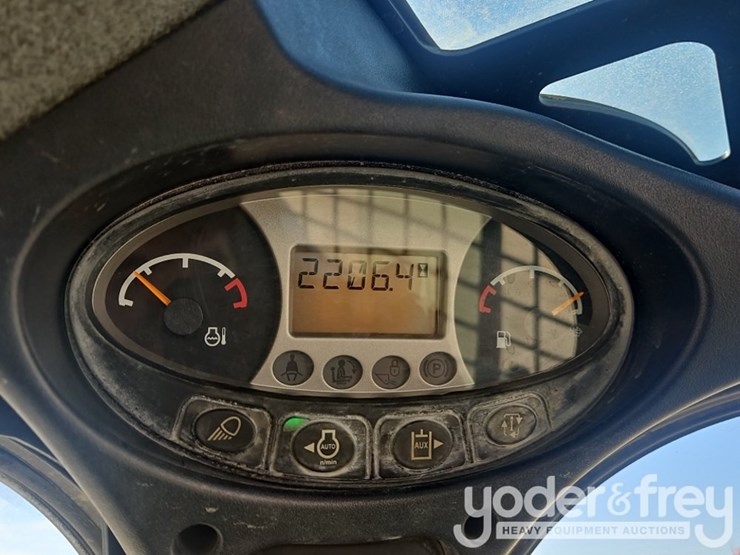 2019-bobcat-t590-image-37