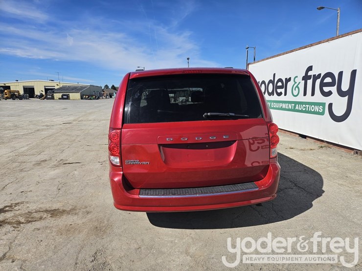 dodge-grand-caravan-image-5