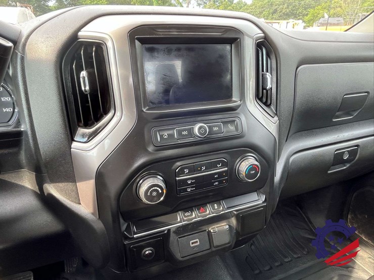 2019-chevrolet-silverado-1500-image-62