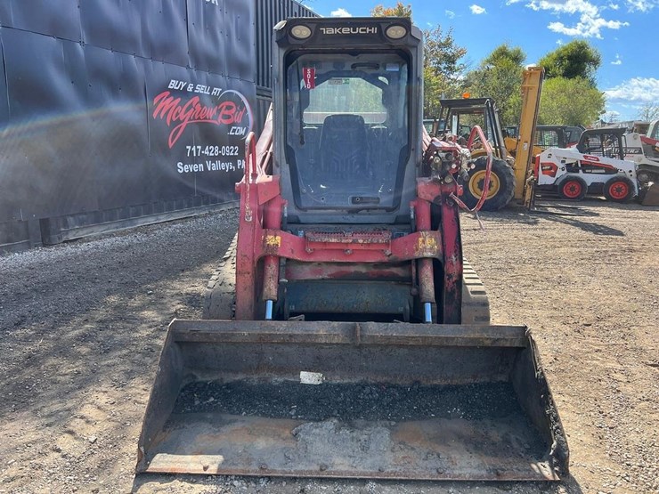 2017-takeuchi-tl12v2-image-11