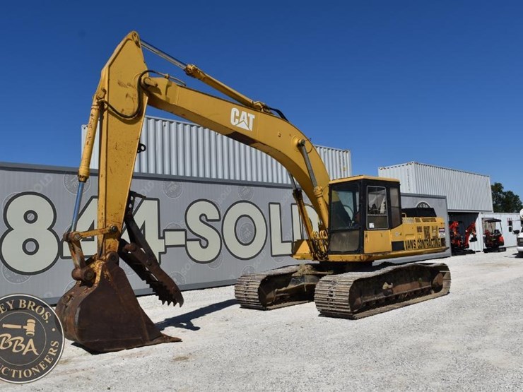 1990-caterpillar-el200b-image-13