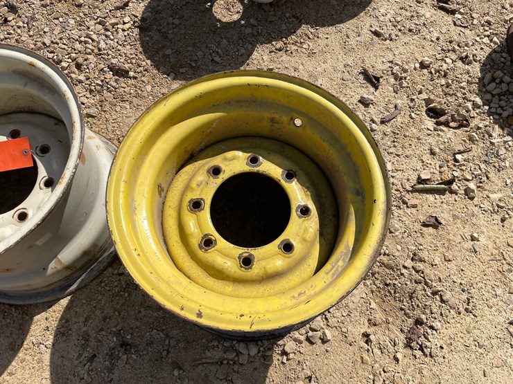 #3029-•-(2)-16"-implement-rims-image-4