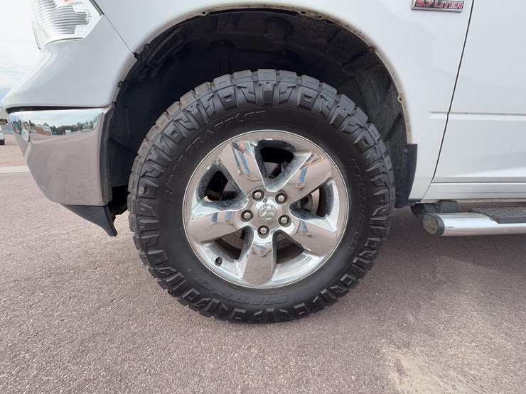 2014-dodge-1500-image-10