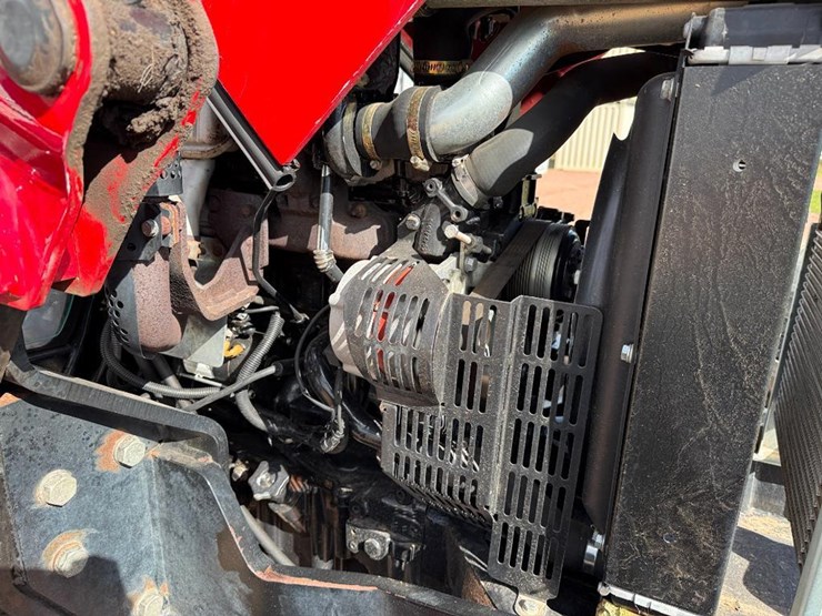 case-ih-farmall-80-image-40