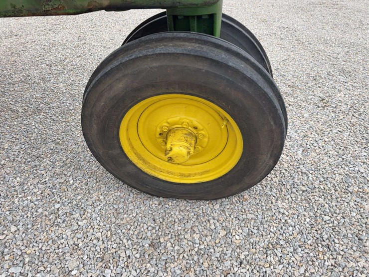 john-deere-620-image-19