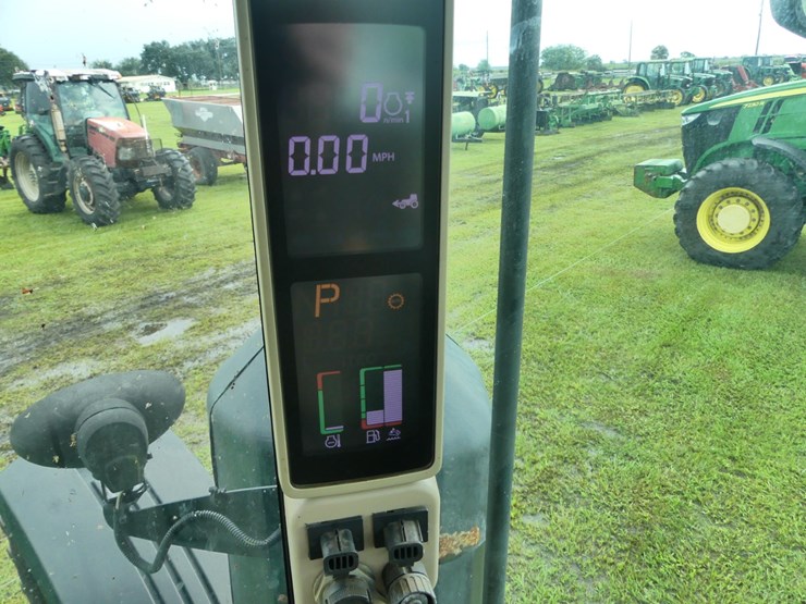 john-deere-7210r-image-17