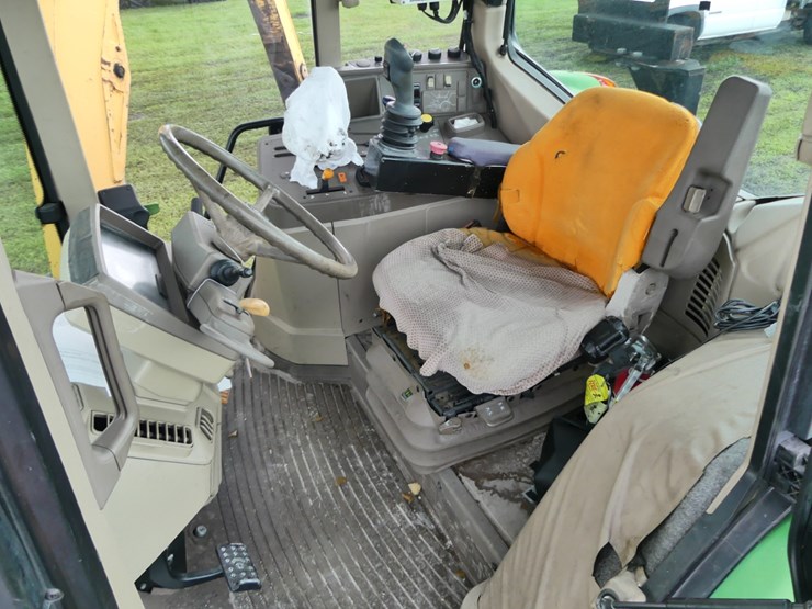 2010-john-deere-7130-image-12