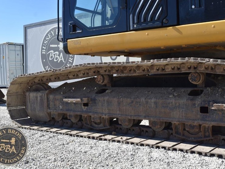 2018-caterpillar-326fl-image-42