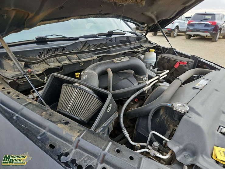 2012-dodge-1500-image-29