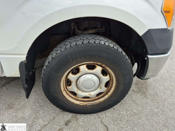 2011-ford-f150-image-30