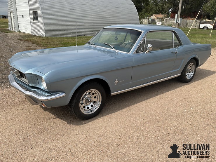 1966-ford-mustang-2-door-hardtop-coupe-image-1
