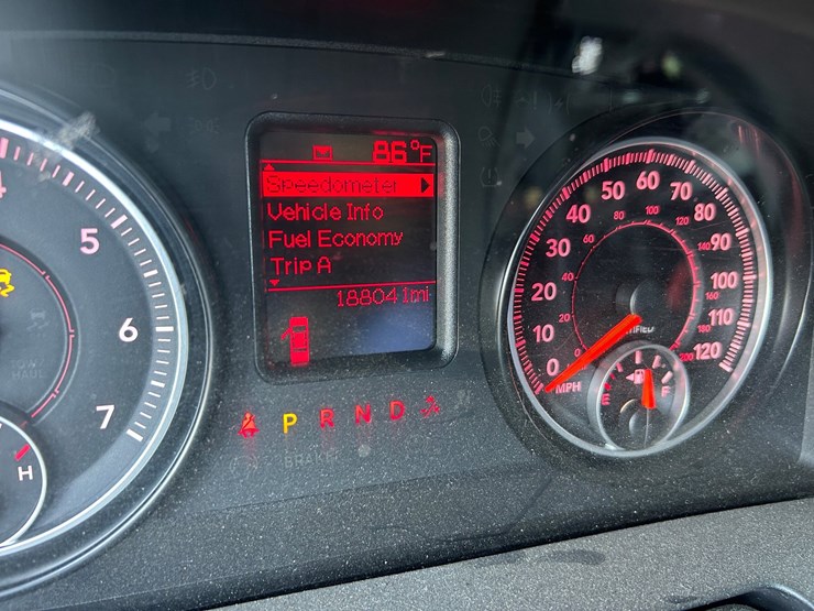 2015-dodge-1500-image-53