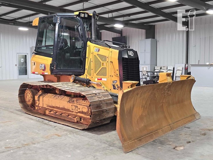 2021-caterpillar-d3-image-2