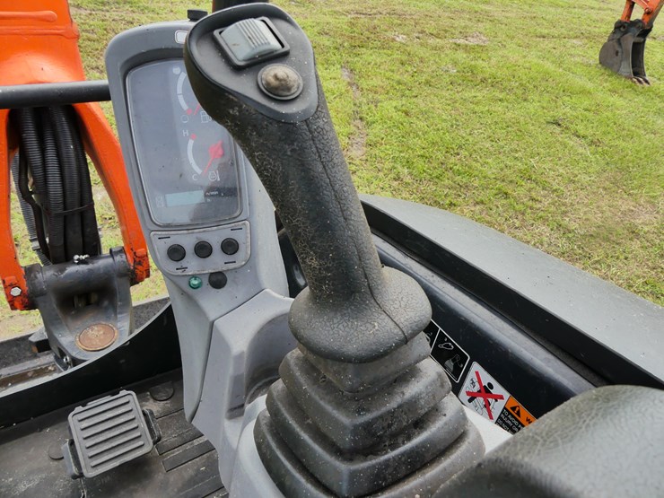 kubota-u27-4-image-19