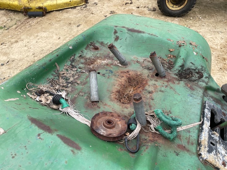 john-deere-110-image-21