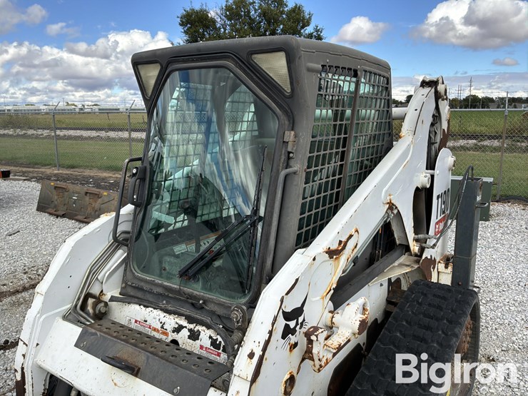 2012-bobcat-t190-image-13