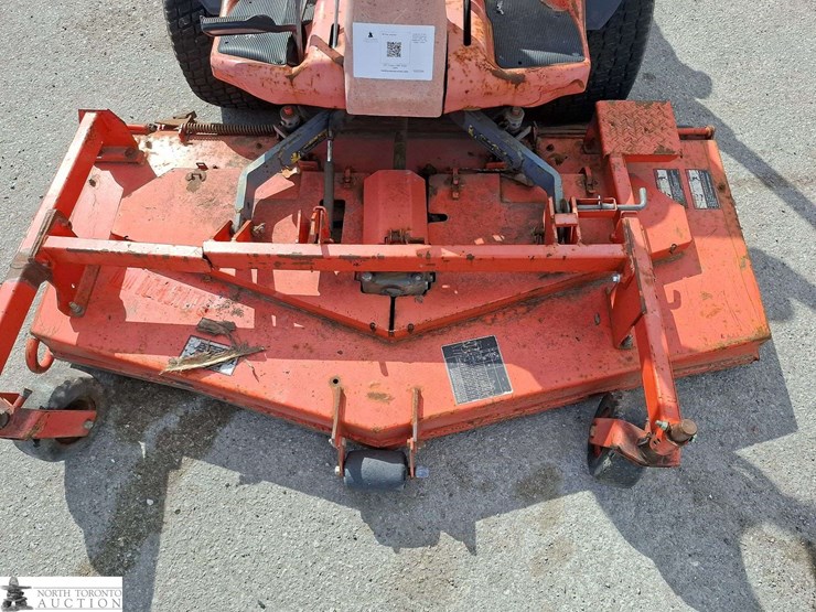 2011-kubota-f3080-image-16