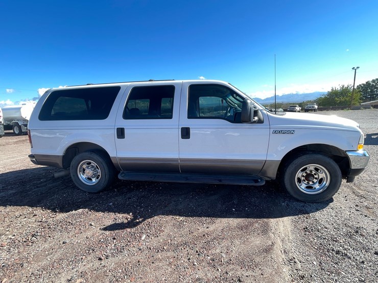 2003-ford-excursion-image-70
