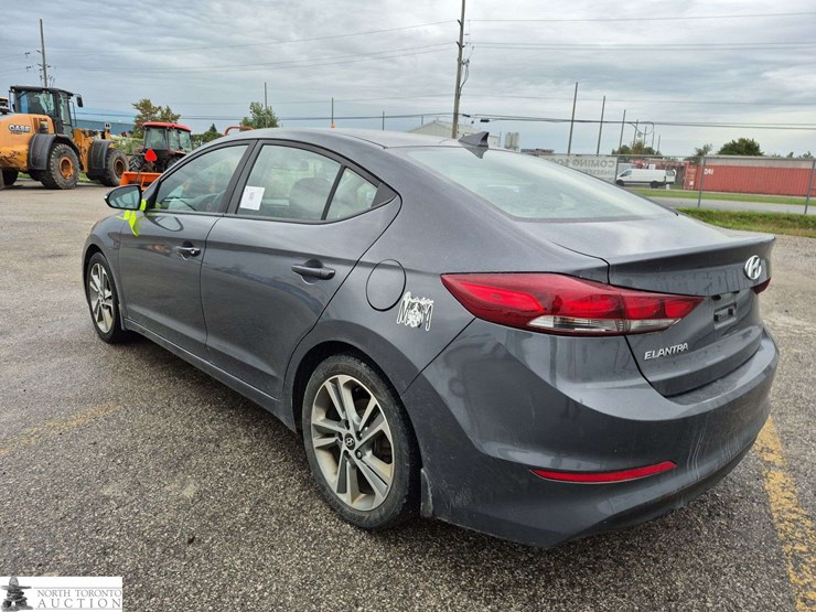 2017-hyundai-elantra-gl-4dr-sedan-image-7