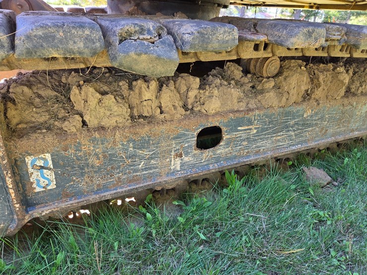 2017-deere-75g-image-36