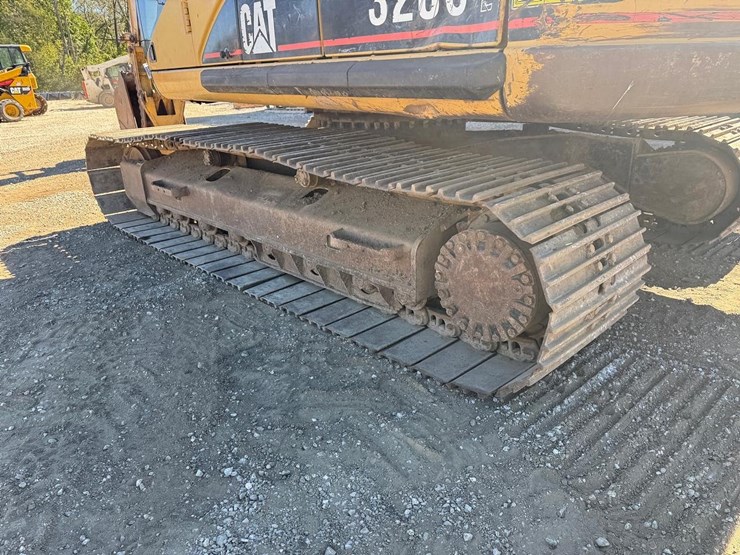 2005-caterpillar-320cl-image-16