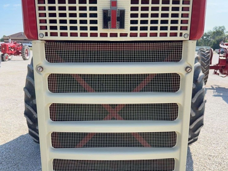 farmall-560-diesel-image-9