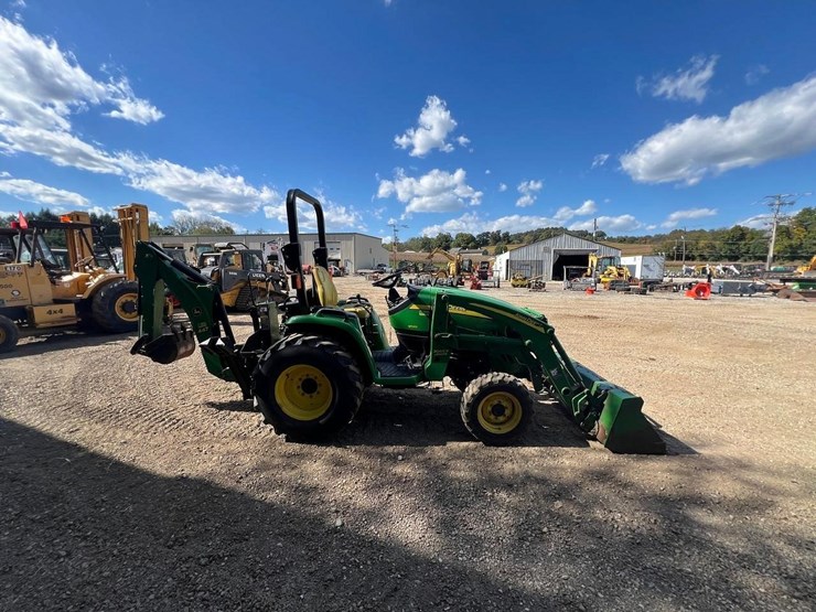 john-deere-3120-image-7