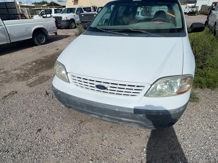 #2774-•-2001-ford-aerostar-van-(has-nm-title)(offsite-at-nmsu)-image-13