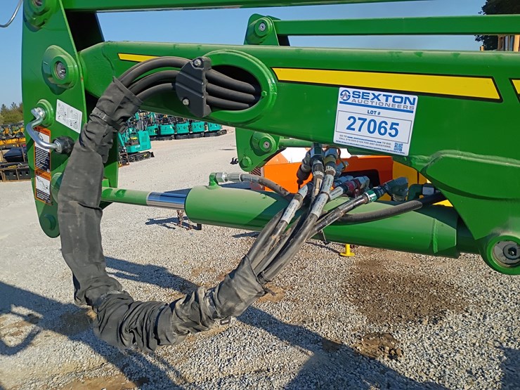 2023-john-deere-540m-image-17