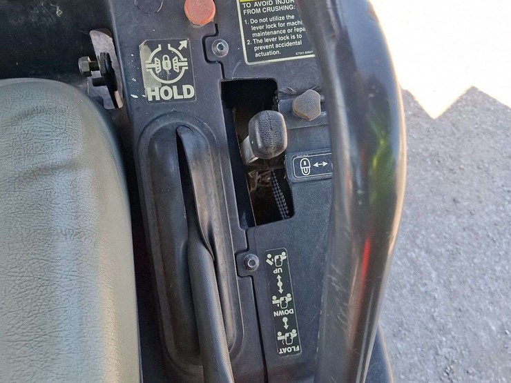 2009-kubota-rtv900-image-14