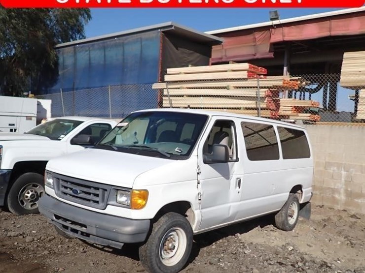 2007-ford-e350-image-1