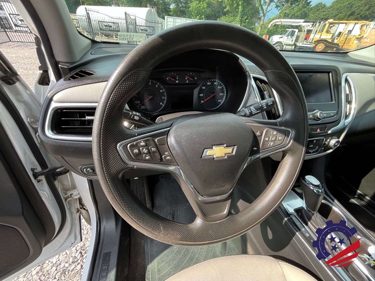 2020-chevrolet-equinox-ls-image-54