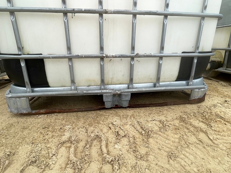 #3041-•-caged-poly-water-totes-image-9