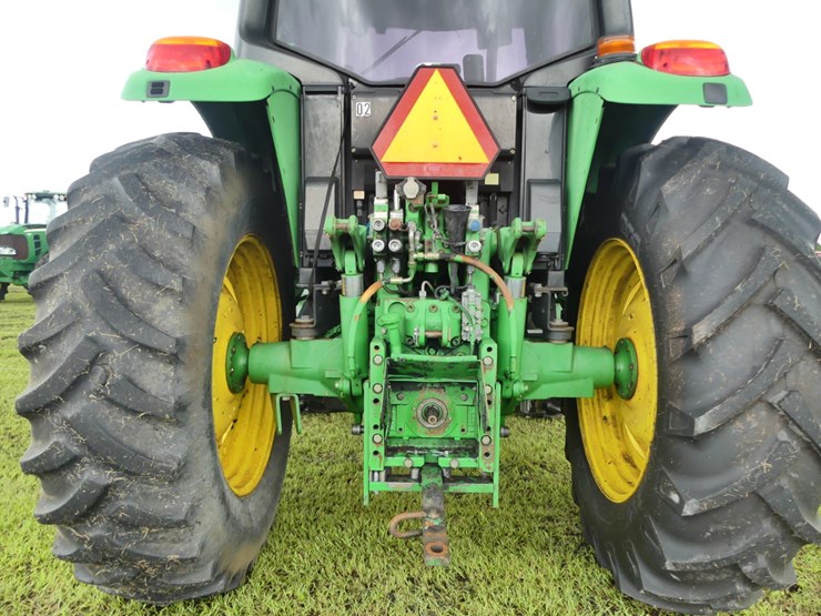 john-deere-7130-image-5