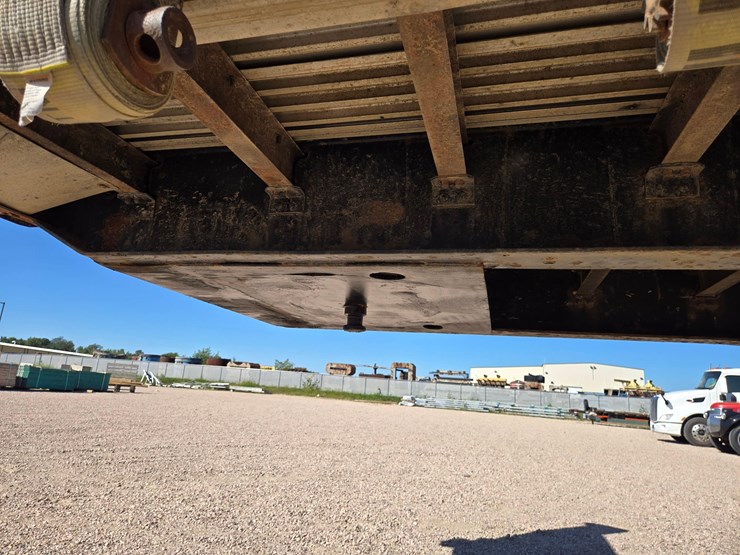 2013-great-dane-flatbed-image-23