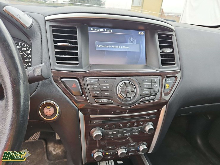 2015-nissan-pathfinder-image-20