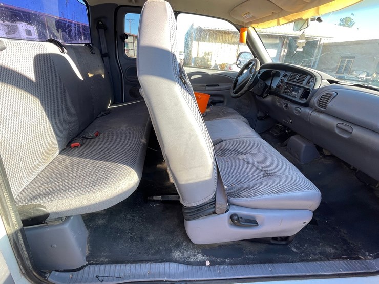 #2760-•-2001-dodge-ram-(title-in-delay)-image-77