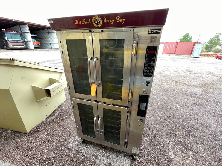 #4675-•-doyon-commercial-oven-image-1